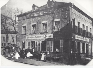 test_historisch-300x218